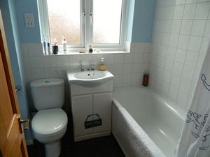 Bathroom - click for photo gallery
